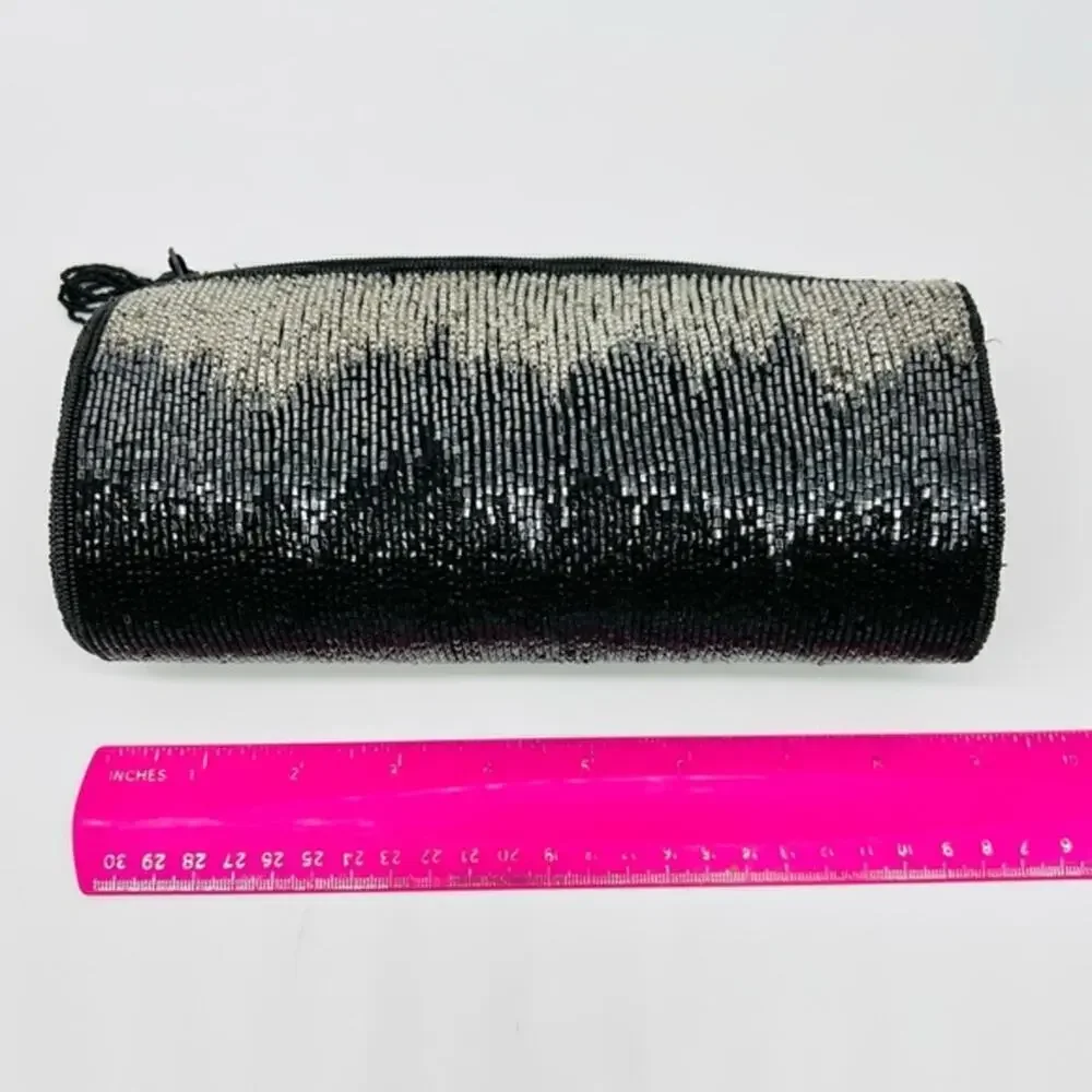 Stunning Imperial Fashion vintage hombre fully beaded evening clutch